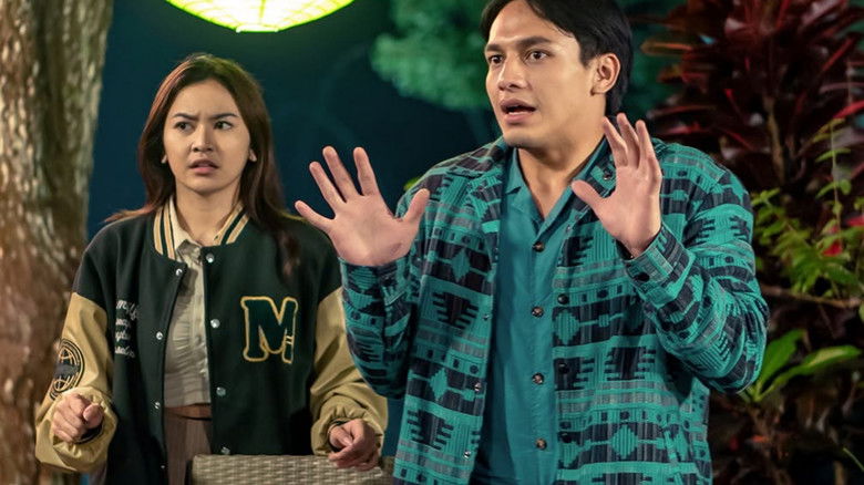 кадр из фильма Alibii.com