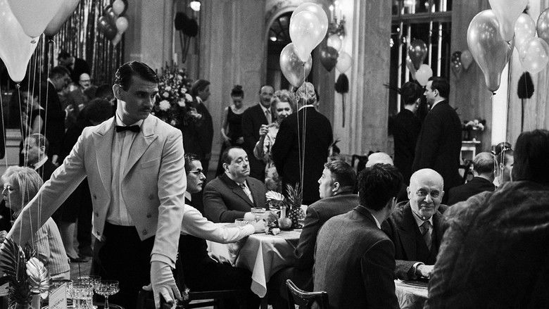 кадр из фильма Die Theorie von Allem