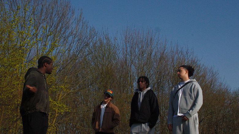 кадр из фильма Le cratère des Hautes-Bruyères