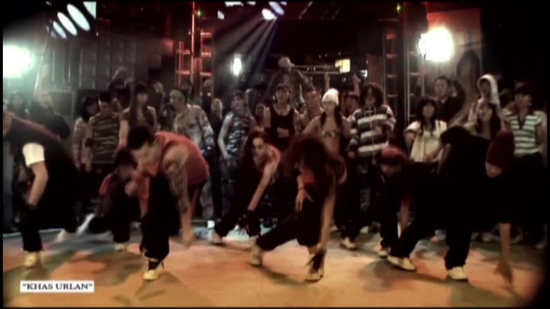 кадр из фильма Сүүлчийн бүжиг