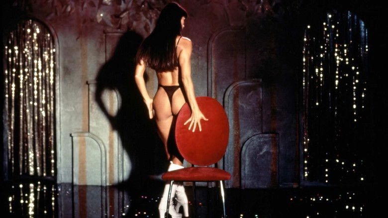 кадр из фильма Стриптиз