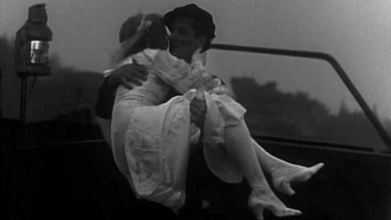 кадр из фильма Аталанта