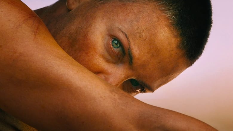 кадр из фильма Безумный Макс: Дорога Ярости