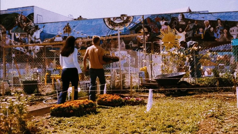 кадр из фильма Что-то Новенькое