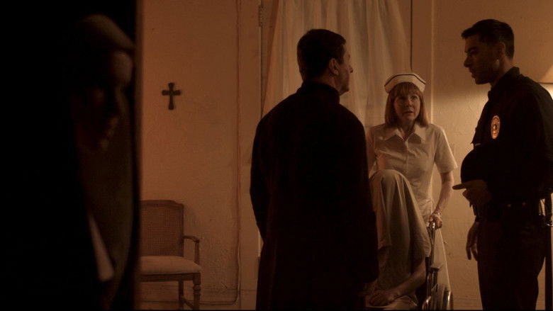 кадр из фильма Hide in the Light