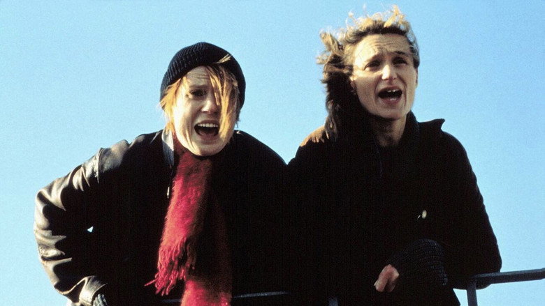 кадр из фильма Карьеристки