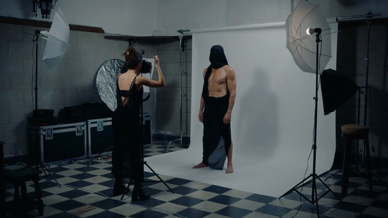 кадр из фильма Fatal Exposure