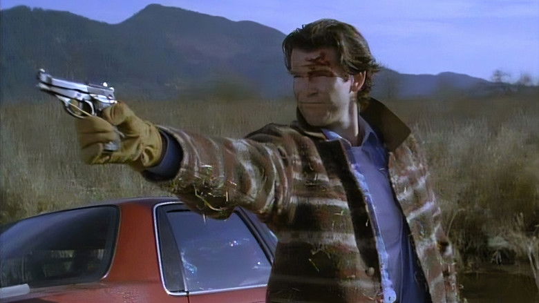 кадр из фильма Не разговаривай с незнакомыми