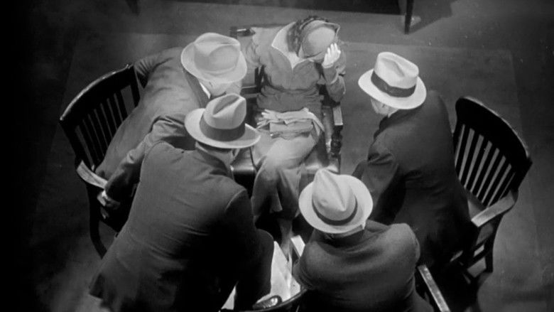 кадр из фильма From Headquarters