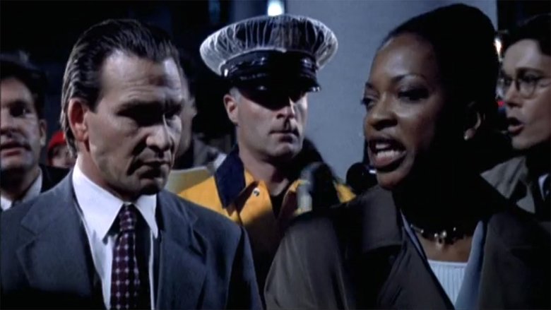 кадр из фильма Письма убийцы