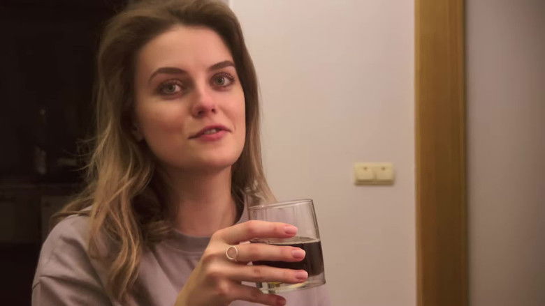 кадр из фильма Мои нежелательные друзья. Часть I: Последний воздух в Москве