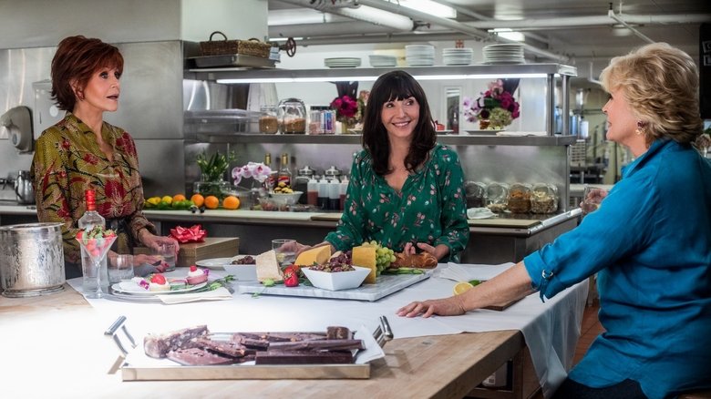 кадр из фильма Книжный клуб