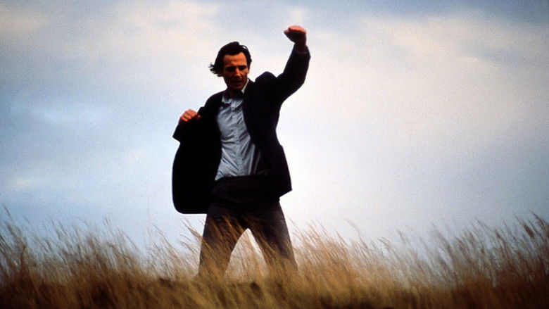 кадр из фильма Переступая черту