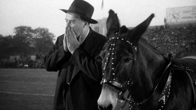 кадр из фильма Francis Goes to West Point