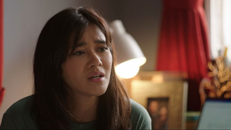 кадр из фильма Mertua Ngeri Kali