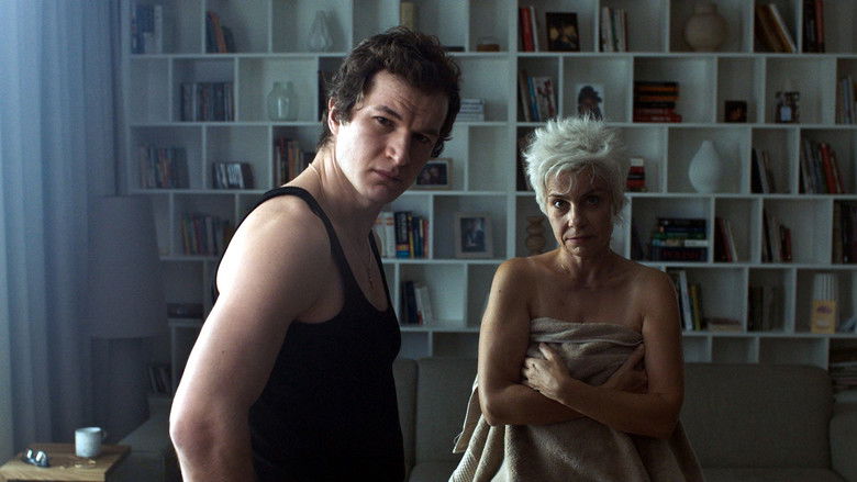 кадр из фильма Снега больше не будет