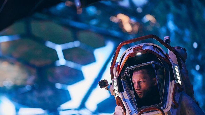 кадр из фильма Свободное падение