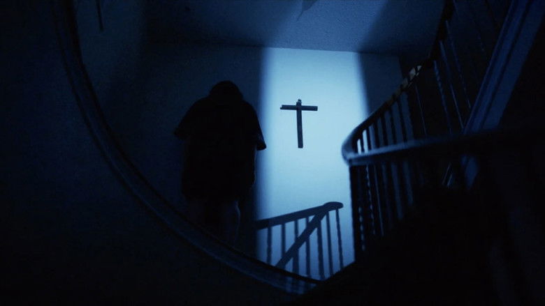 кадр из фильма undertone