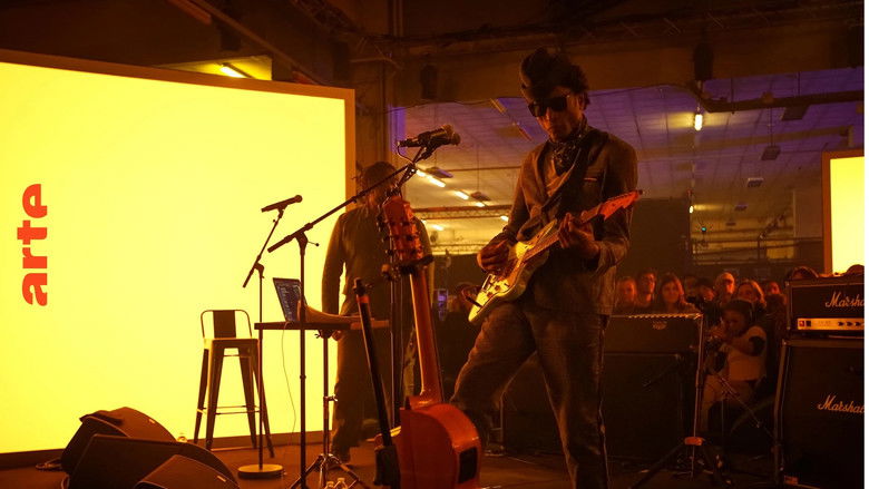 кадр из фильма Ground Control : Keziah Jones et Philippe Cohen Solal