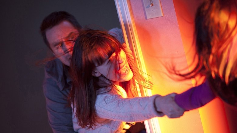 кадр из фильма Полтергейст