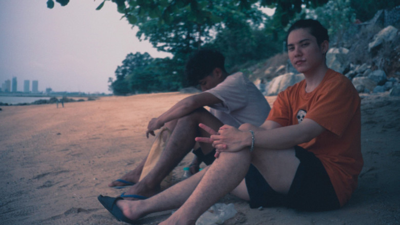 кадр из фильма Bottom Lotus In December