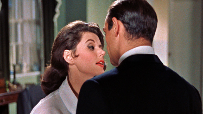 кадр из фильма 007: Доктор Ноу