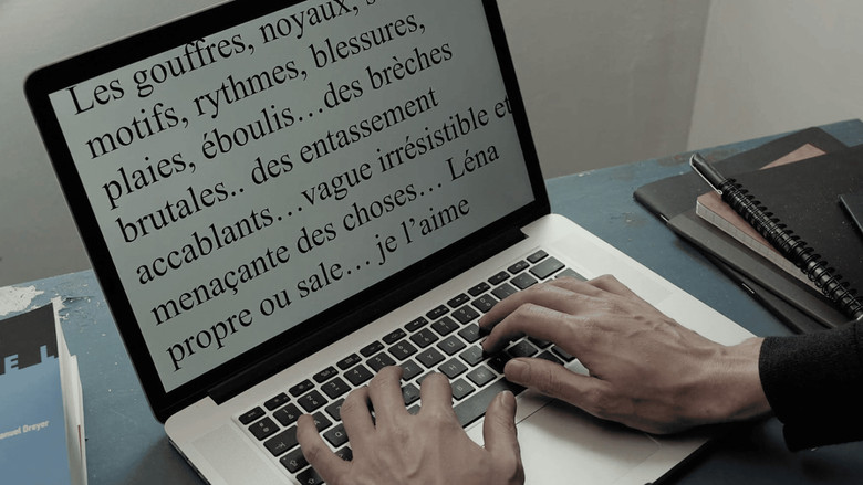 кадр из фильма Космос