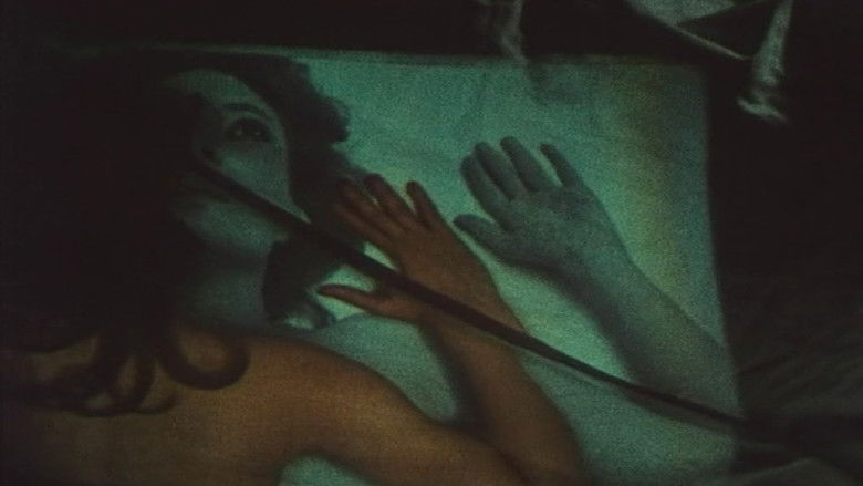 кадр из фильма Syntagma