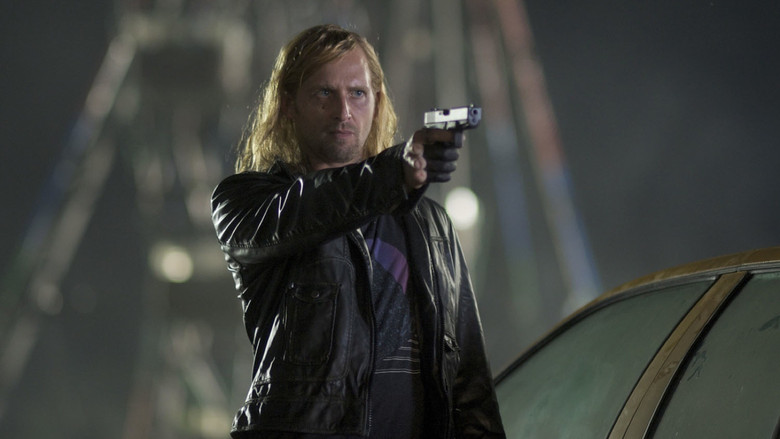 кадр из фильма Медальон