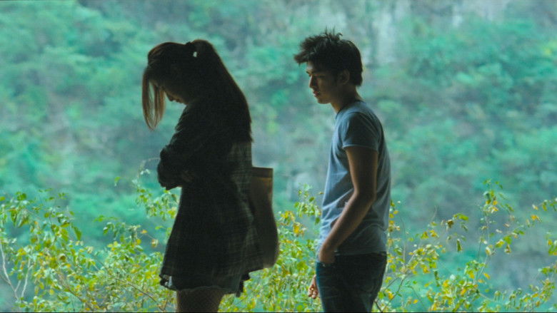 кадр из фильма 观音山