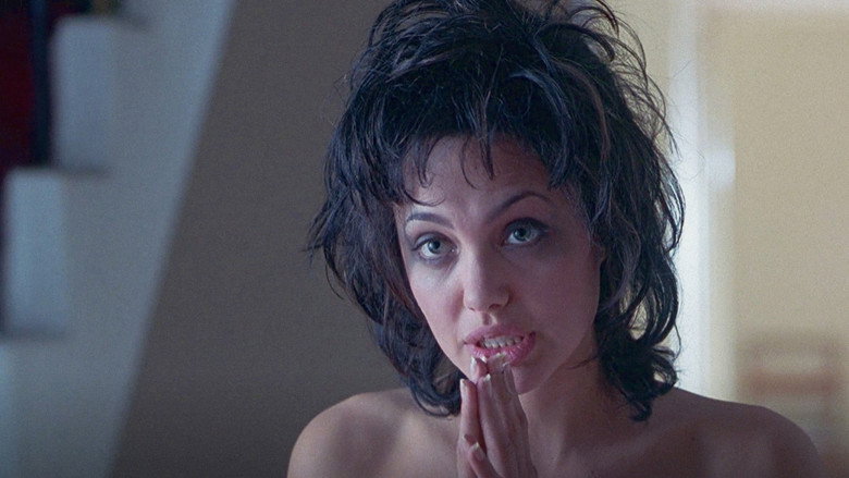 кадр из фильма Джиа