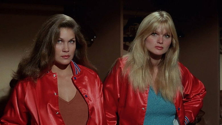 кадр из фильма ...все куколки