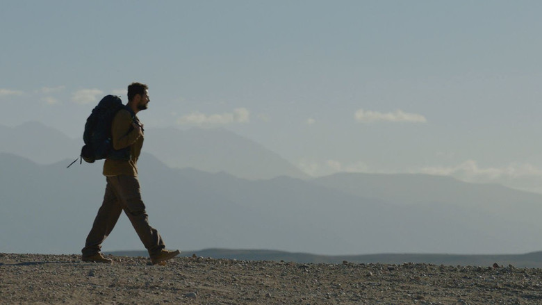 кадр из фильма Поехавший