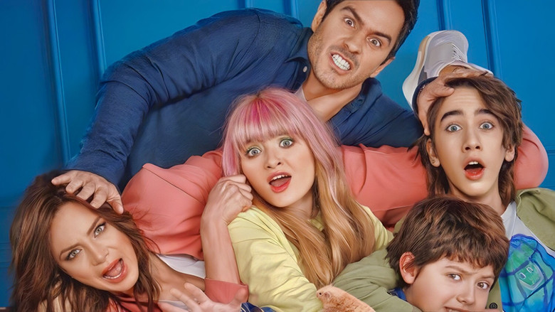 кадр из фильма Papá o Mamá