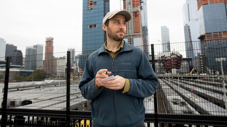 кадр из фильма Мир у твоих ног