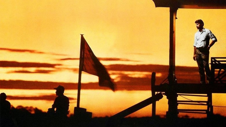 кадр из фильма Поля смерти