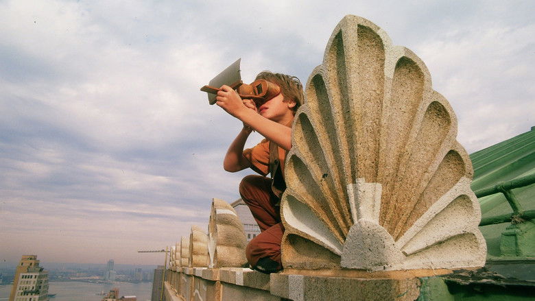 кадр из фильма Across the Sea of Time