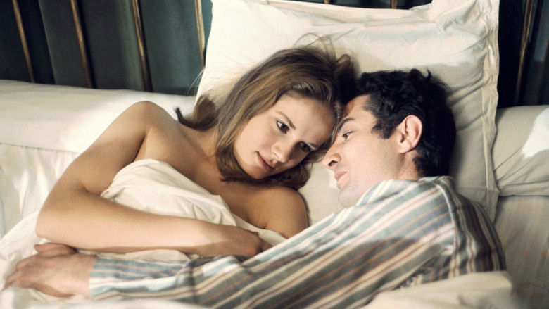 кадр из фильма Кроткая