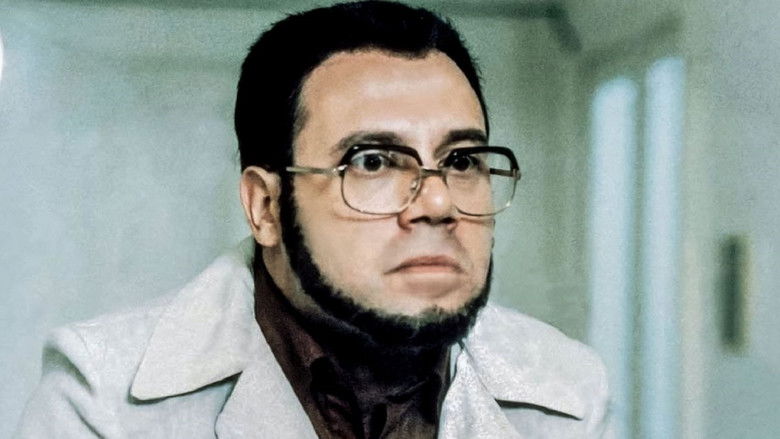 кадр из фильма Белый, красный и...