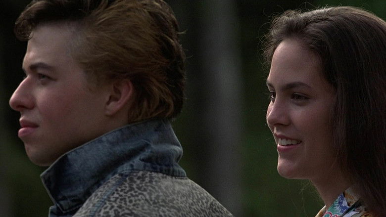 кадр из фильма Игра в прятки