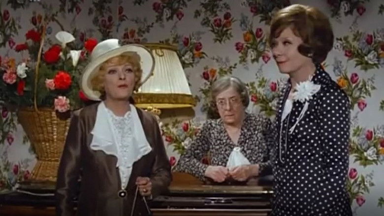 кадр из фильма Минувшее лето