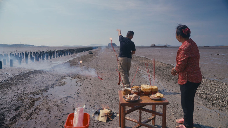 кадр из фильма 进岛方向