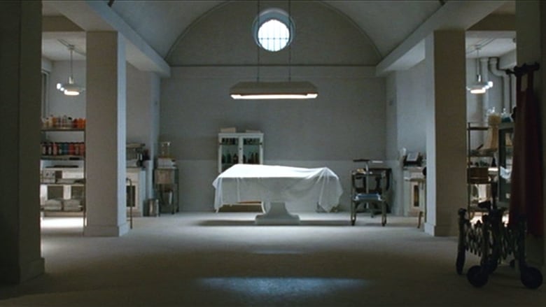 кадр из фильма After-Life