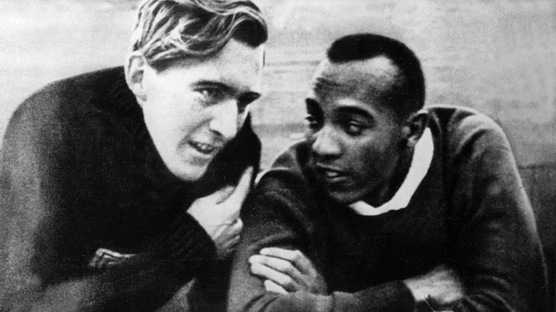 кадр из фильма Jesse Owens et Luz Long : le temps d'une étreinte
