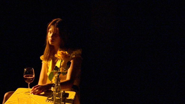 кадр из фильма The External-Internal Monologue of an Interdependent Insomniac