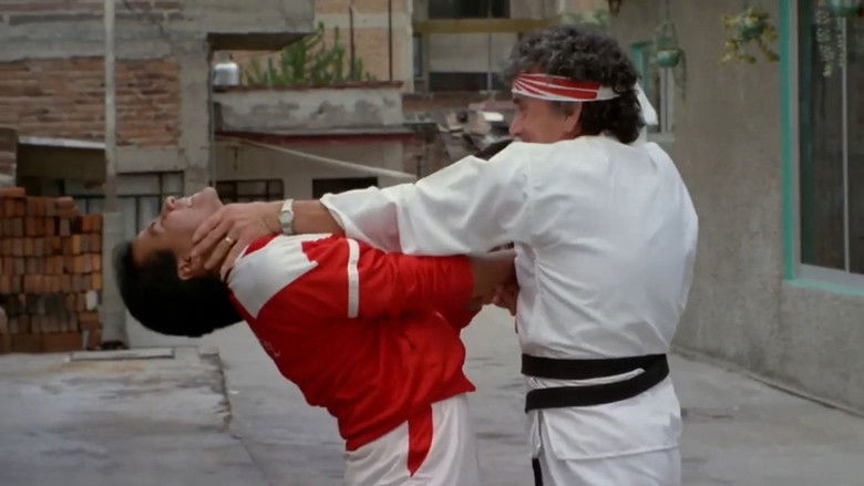 кадр из фильма Narcosatánicos Diabólicos