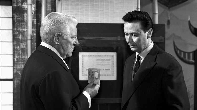 кадр из фильма Месть простофиль