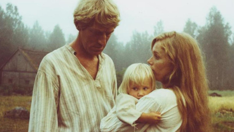 кадр из фильма Поселенцы