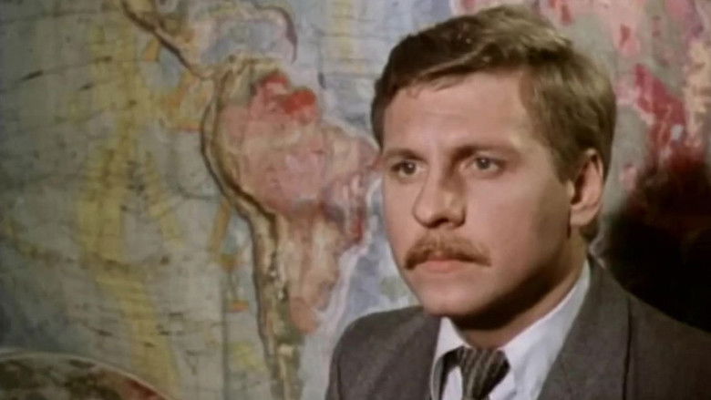 кадр из фильма Алый камень