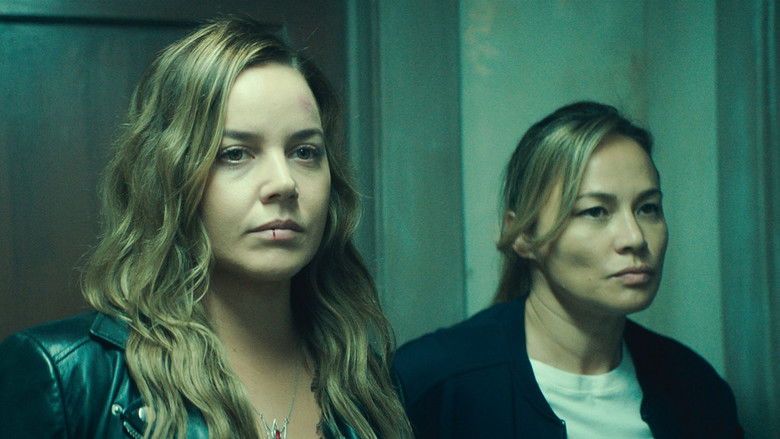 кадр из фильма Задержанная